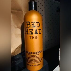 TIGI Bed Head Colour Goddess Oil Infused Conditioner